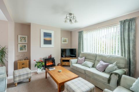 12 Frobisher Road, Bristol, BS3 2AU