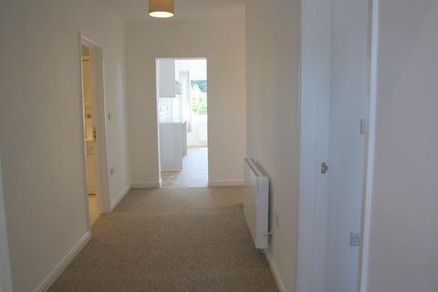 3 bedroom flat to rent, Yate, Bristol BS37