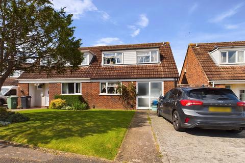 2 bedroom end of terrace house for sale, Fieldcourt Gardens, Quedgeley, Gloucester, Gloucestershire, GL2