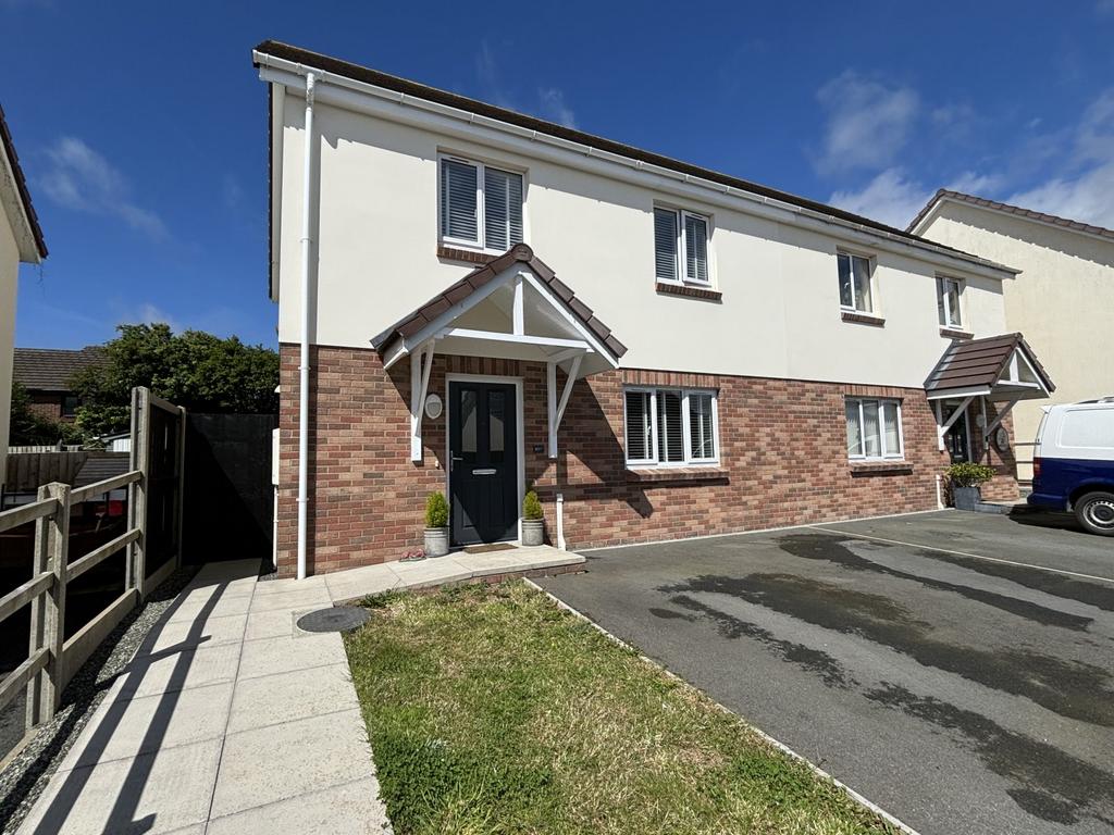 Beaconing Drive, Steynton, Milford... 3 bed semidetached house for