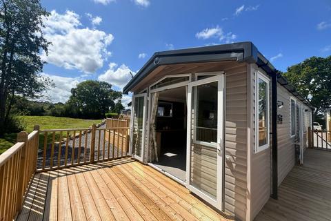 2 bedroom static caravan for sale, Cheriton Bishop Devon