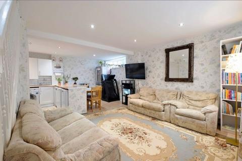 2 bedroom end of terrace house for sale, SPOONERS MEWS, ACTON, LONDON, W3