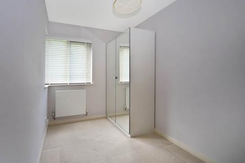 5 Carman Court, Tring, HP23 4RT