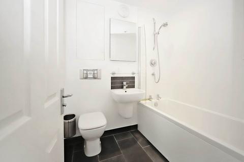 5 Carman Court, Tring, HP23 4RT