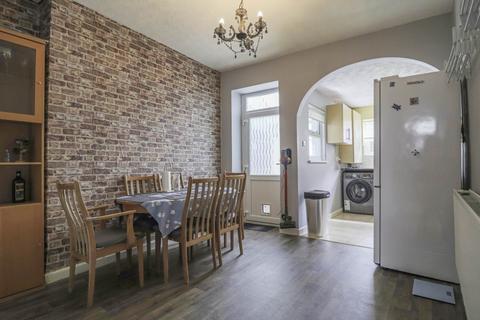 2 bedroom end of terrace house for sale, George Street - Weston-super-Mare