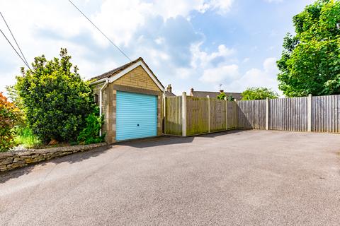 Hampton House Westrip Lane, Stroud, GL5 4RZ