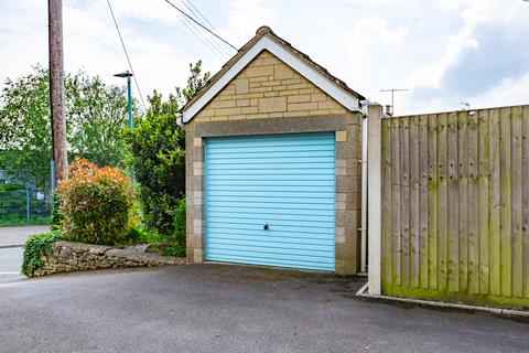 Hampton House Westrip Lane, Stroud, GL5 4RZ