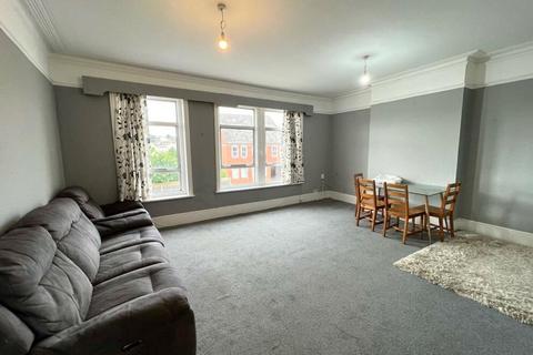 2 bedroom flat for sale, 8A Potters Road, Barnet, Hertfordshire, EN5 5HW