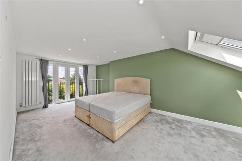 50 Taylor Avenue, Richmond, TW9 4ED