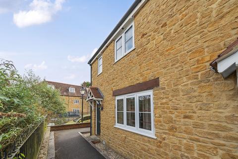 3 bedroom end of terrace house for sale, Castle Rise, Castle Cary, BA7