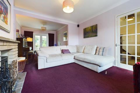 4 bedroom semi-detached house for sale, Queens Close, Witney OX29