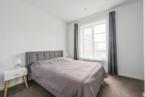 1 bedroom flat for sale, Orchard Place, E14, Canning Town, London, E14