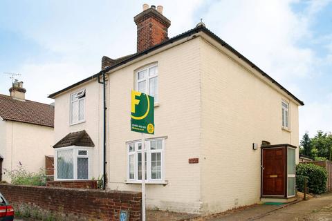 3 bedroom semi-detached house to rent, Stoughton Road, Stoughton, Guildford, GU2