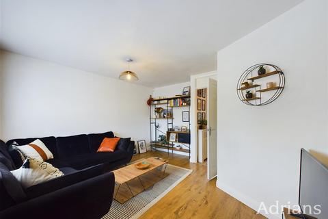 110 Henniker Gate, Chelmsford, CM2 6SB