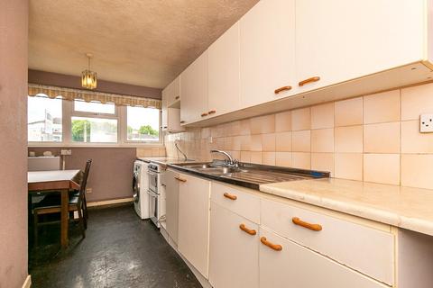 3 bedroom maisonette for sale, Belvoir Close, LONDON, SE9