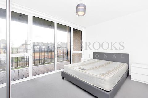 1 bedroom apartment to rent, Levett House, Holman Drive, Southall, UB2
