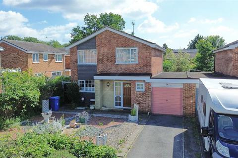 4 bedroom detached house for sale, The Findings, Farnborough GU14
