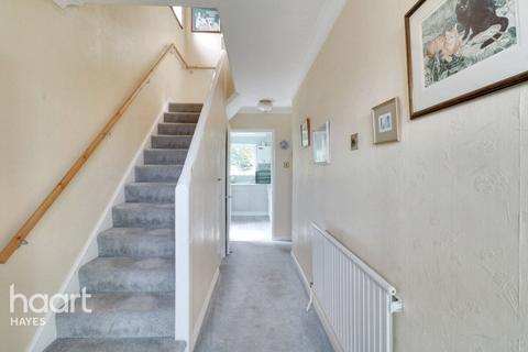 3 bedroom detached house for sale, Blacklands Drive, Hayes