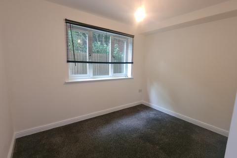 2 bedroom apartment to rent, Cliffefield View, Swinton S64