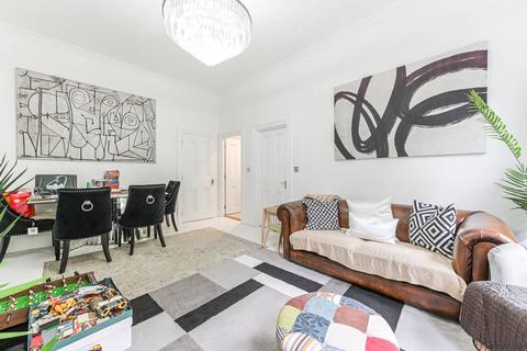 2 bedroom flat to rent, Cornwall Gardens, South Kensington, SW7