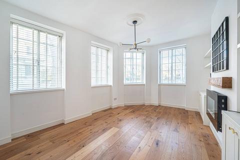 3 bedroom flat to rent, Townshend Court, St John's Wood, London, NW8