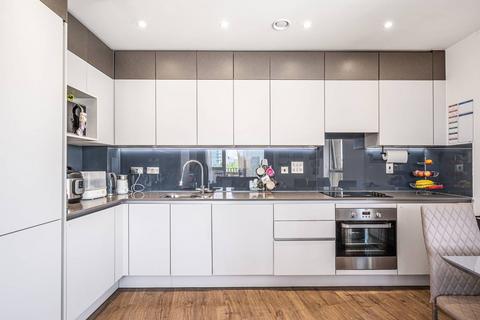 2 bedroom flat for sale, Moorhen Drive, Hendon, London, NW9