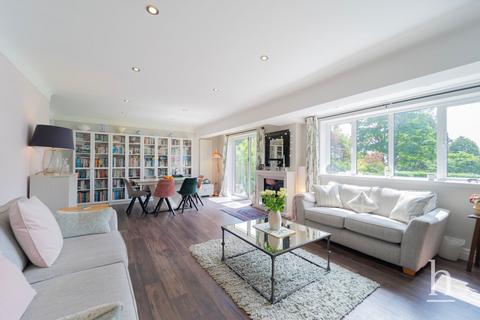 4 bedroom detached house for sale, Oldfield Road, Lower Heswall CH60