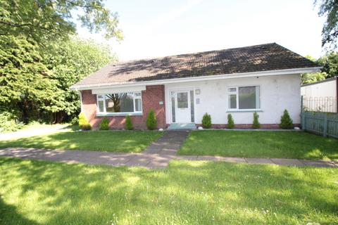 2 bedroom detached bungalow to rent, Glenview Cottage, Community Road, Orbiston, Bellshill, ML4 2RZ