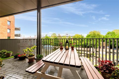 1 bedroom apartment for sale, Navigators Walk, London, E3