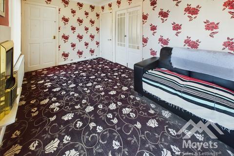 4 bedroom semi-detached house for sale, Dorchester Close, Blackburn