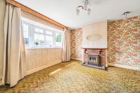 10 Loop Road, Woking, GU22 9BQ
