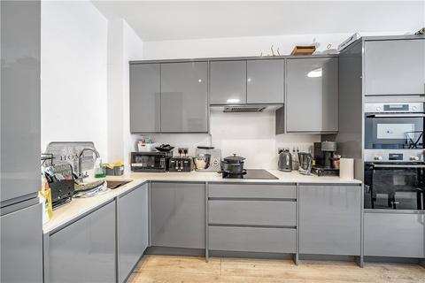 2 bedroom apartment for sale, Lea Bridge Road, Leyton, London