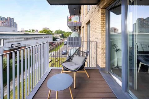 1 bedroom flat for sale, Fairway Court, 15 Culvert Drive, Bow, London, E3