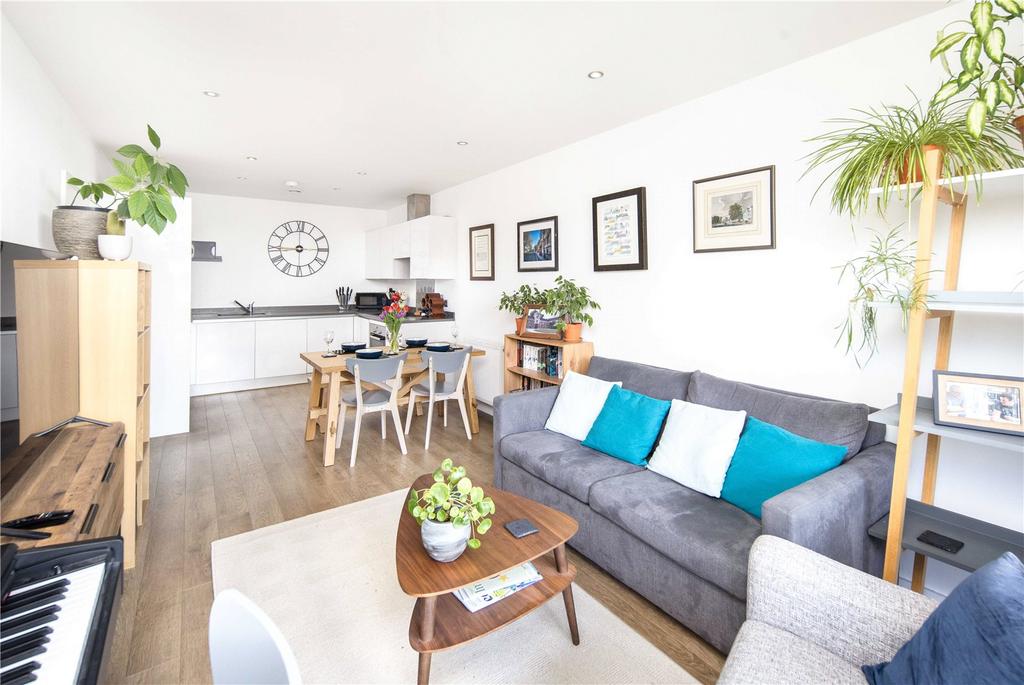 Living Room/Kitchen