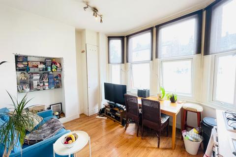 1 bedroom apartment to rent, London N3