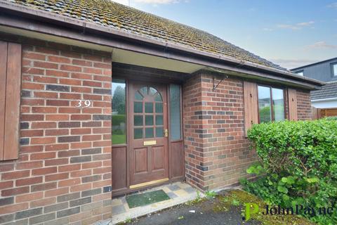 4 bedroom bungalow to rent, Nightingale Lane, Canley Gardens, Coventry, West Midlands, CV5