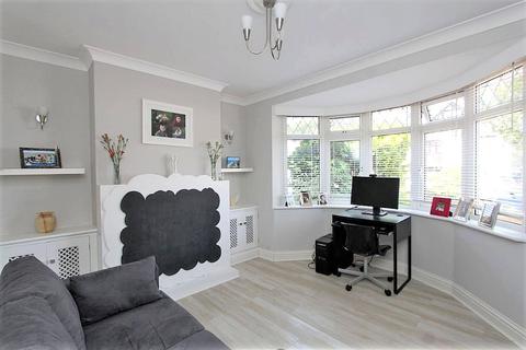 3 bedroom semi-detached house for sale, Hayes Wood Avenue, Hayes, Kent, BR2