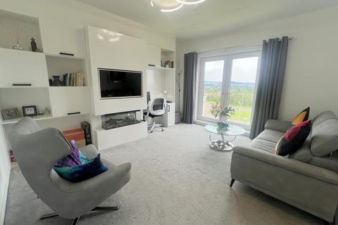 2 bedroom apartment for sale, 54 Broomhall Court, INVERNESS, IV2 5JJ