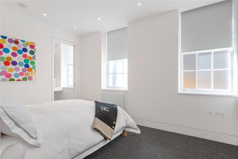 2 bedroom duplex to rent, Bedford Avenue, London, WC1B