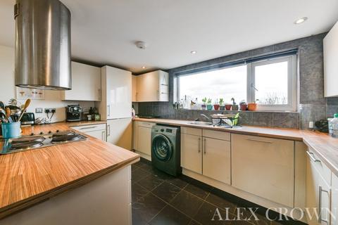 2 bedroom flat for sale, St James's Lane, Muswell Hill