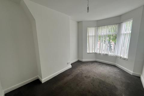 3 bedroom terraced house to rent, Ince Avenue, Anfield, Liverpool, L4