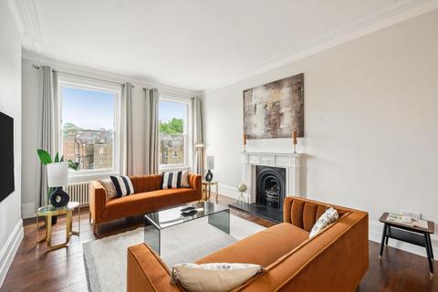 3 bedroom flat to rent, Barkston Gardens, Earls Court, London, SW5