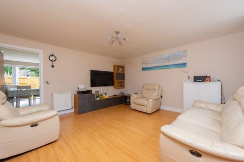 3 bedroom end of terrace house for sale, Church Road West, Farnborough, GU14