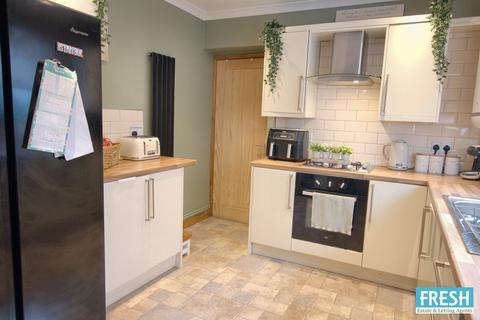 19 Burrows Road, Skewen, Neath, SA10 6AE