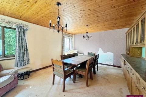 5 bedroom detached house for sale, Hafod Barn, Trefnant, Denbighshire LL16 4UN