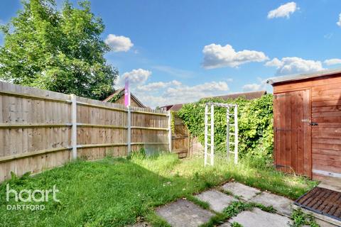2 bedroom terraced house for sale, Knights Manor Way, Dartford