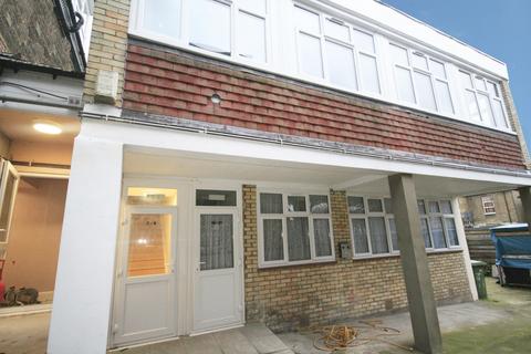 1 bedroom flat to rent, Cranbrook Road, Ilford, Essex, IG1