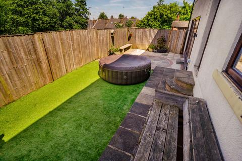 60 Fall Lane, East Ardsley, Wakefield, WF3 2BG