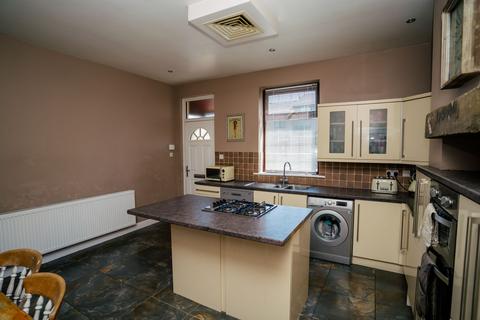 60 Fall Lane, East Ardsley, Wakefield, WF3 2BG