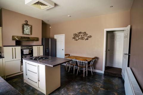 60 Fall Lane, East Ardsley, Wakefield, WF3 2BG